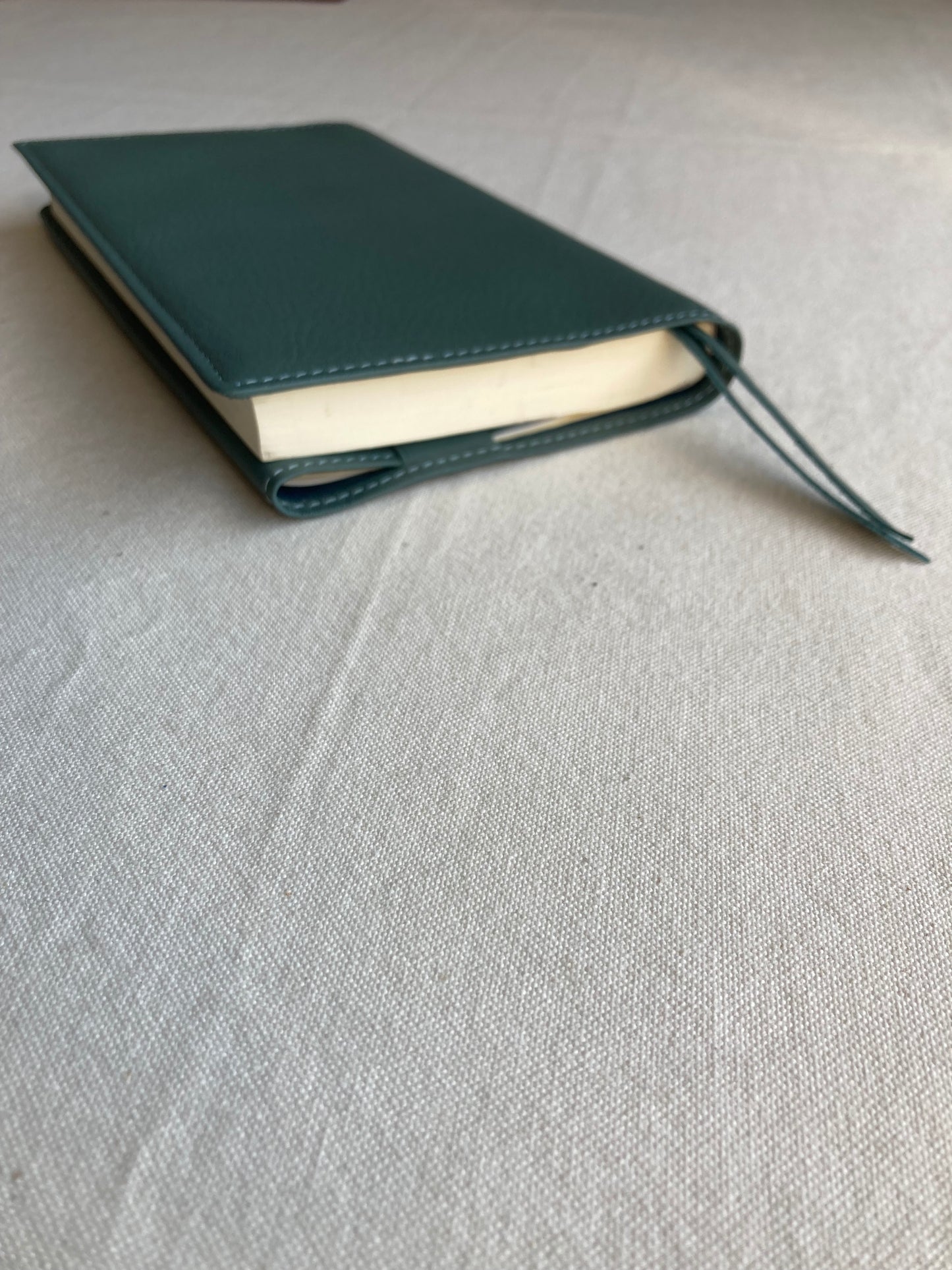 ブックカバー（SI・シンショサイズ）・ミスティープラス（ＭistyPlus）・KLA-826